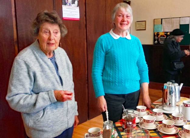 Trustees of the League of Friends man the tea and coffee decks!